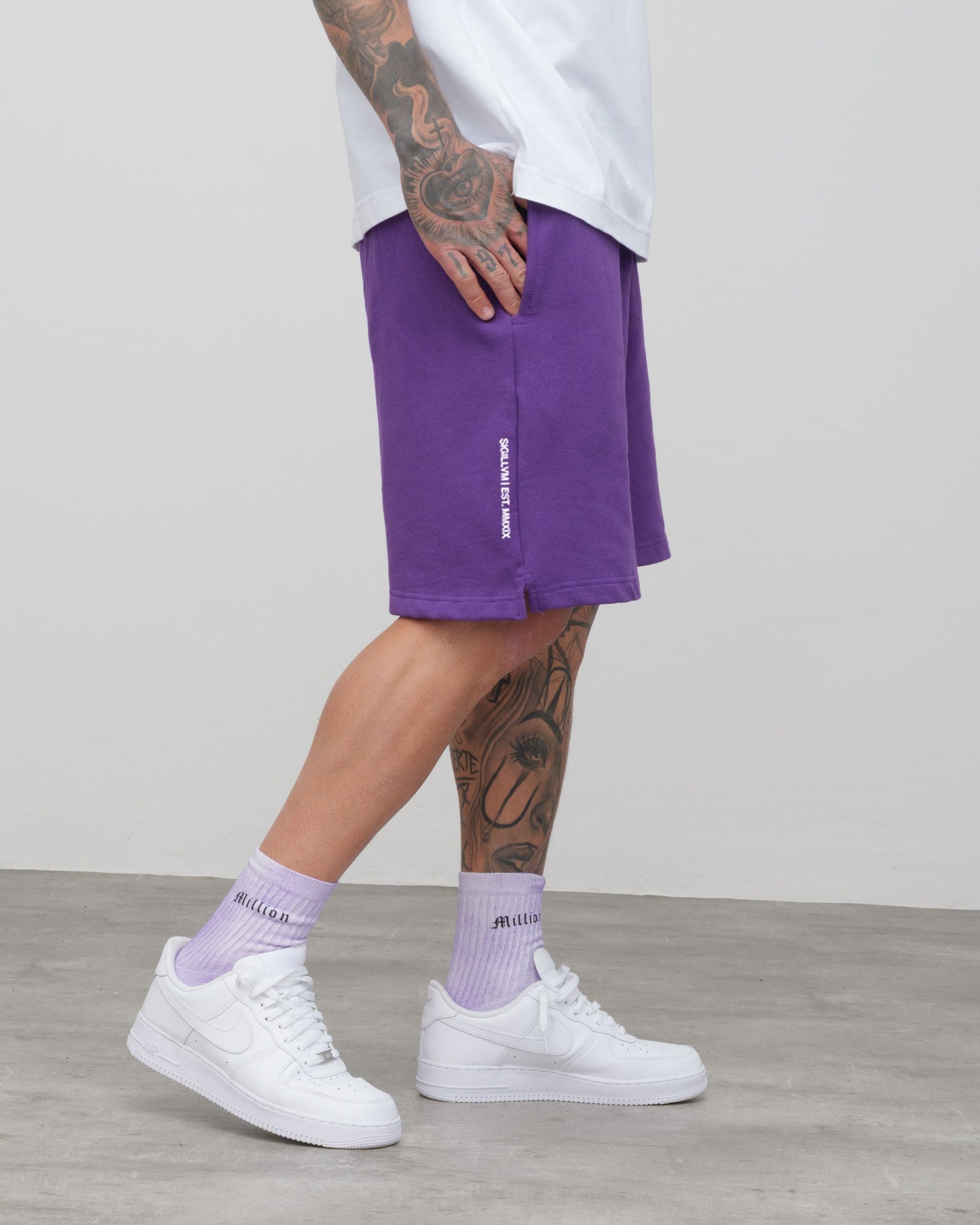 Shorts SIGILLVM Viola