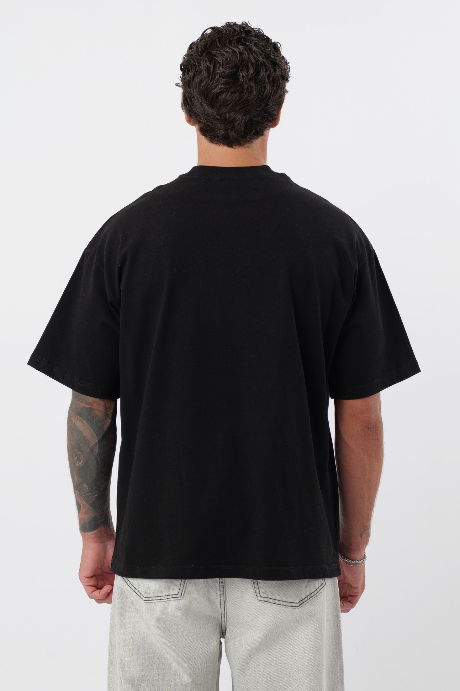 Tee "Archive" Preta