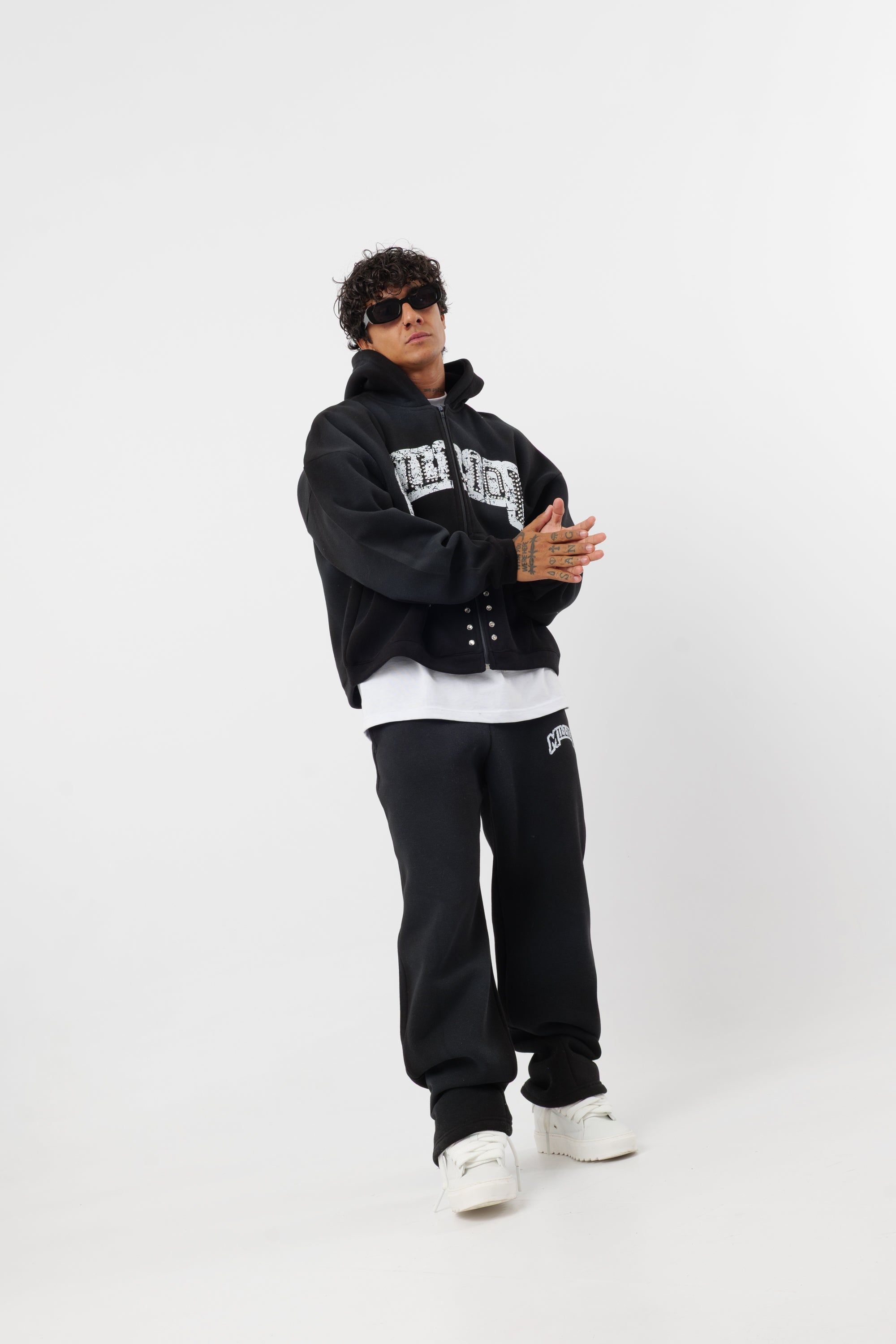 Hoodie ‘Archive’ Preto