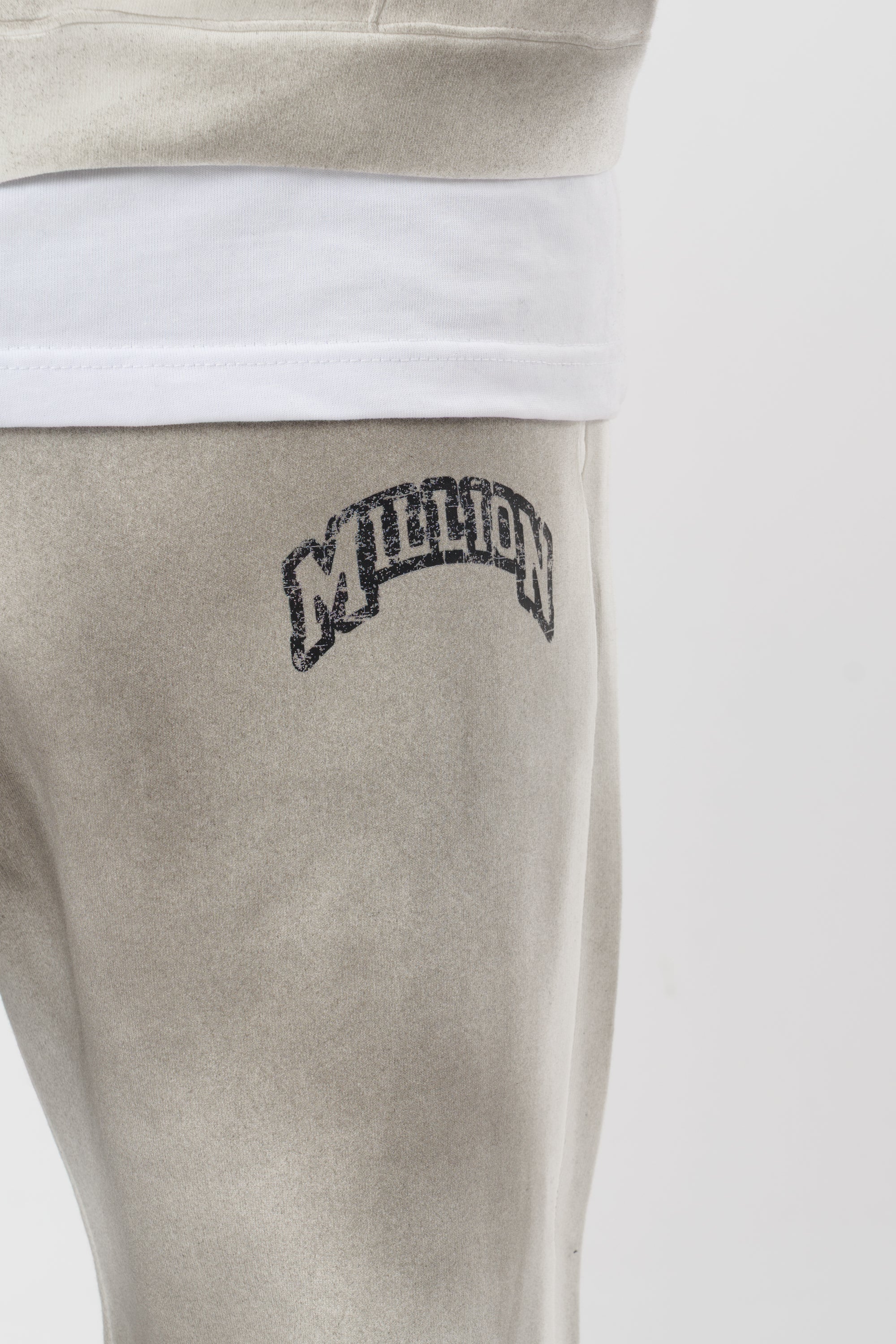 Hoodie ‘Archive’ Preto