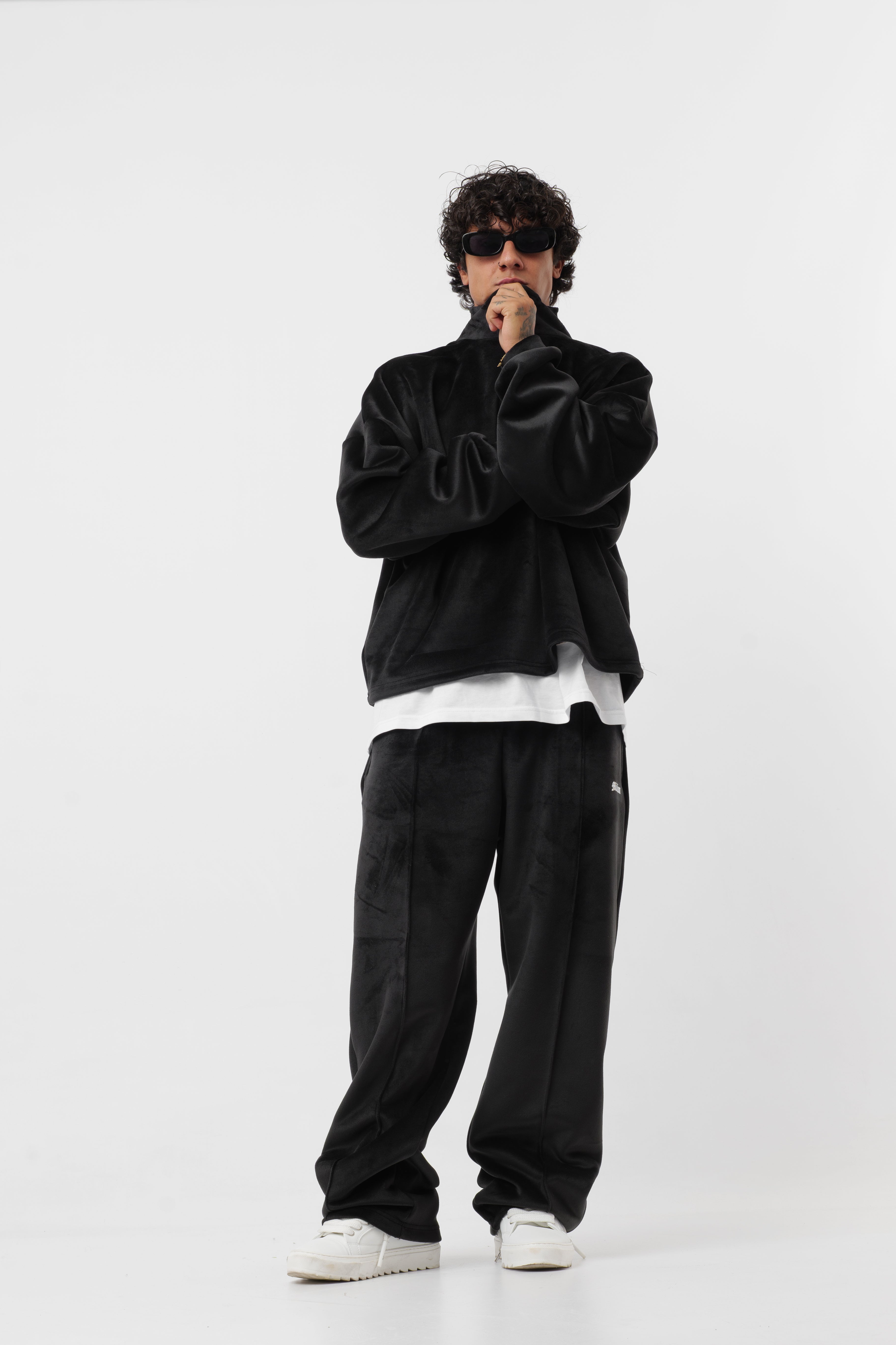 Hoodie ‘Archive’ Preto