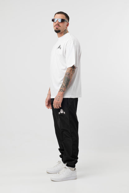 T-Shirt Branca com Logótipo Preto