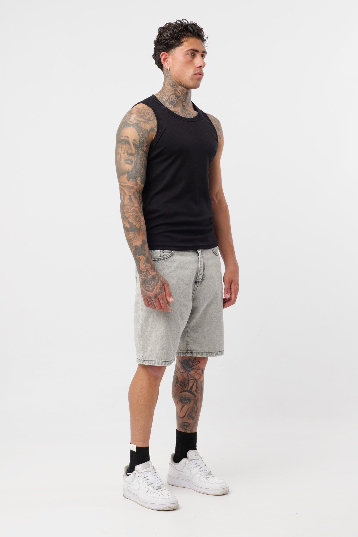 Camisola de Alças em Canelado Preta