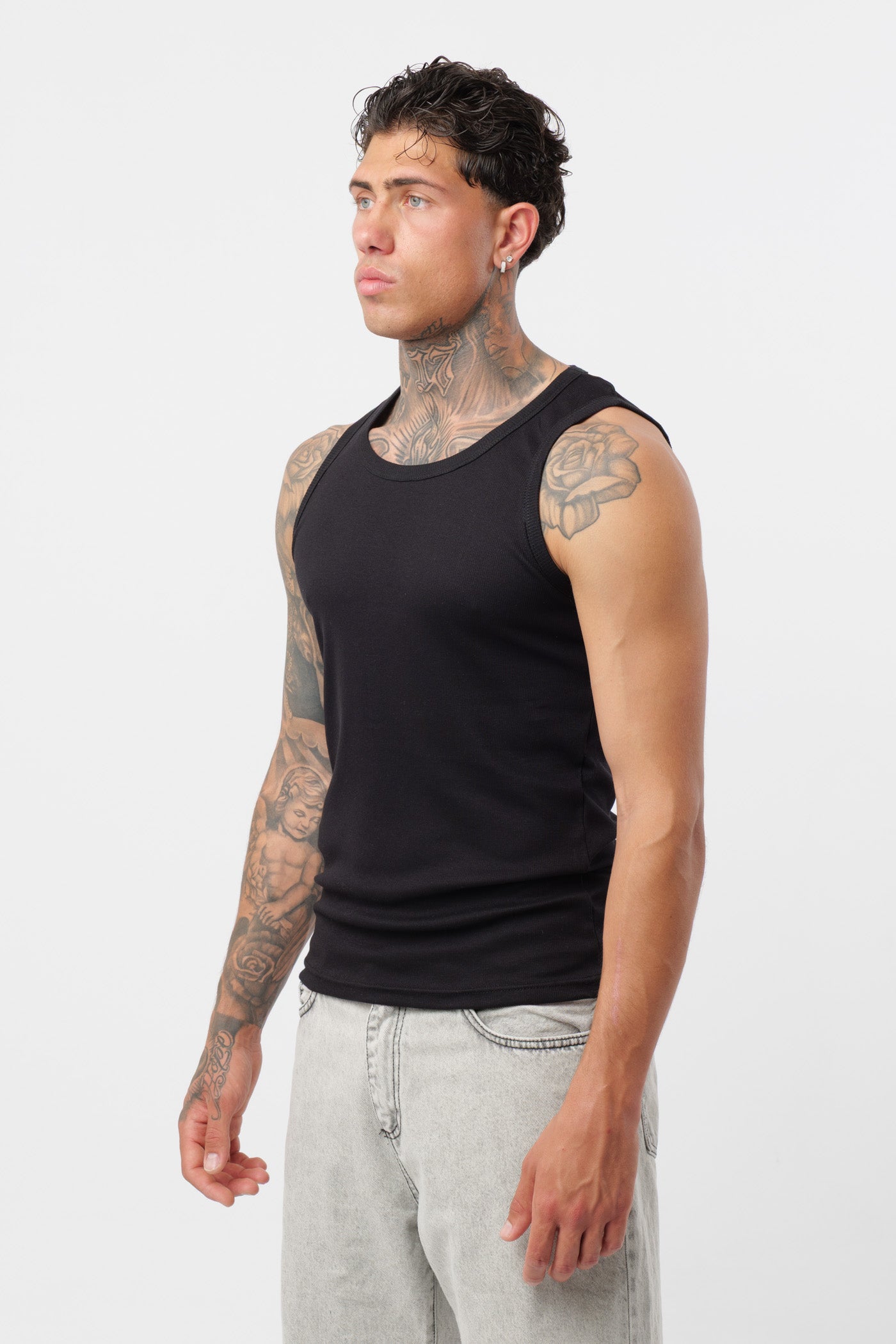 Camisola de Alças em Canelado Preta