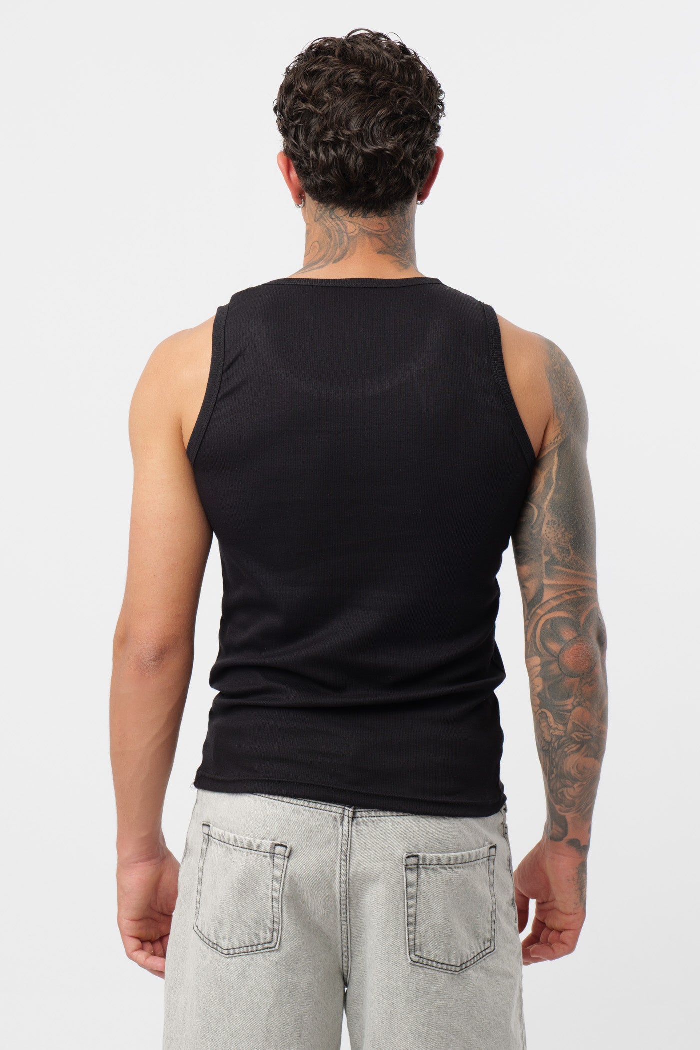 Camisola de Alças em Canelado Preta