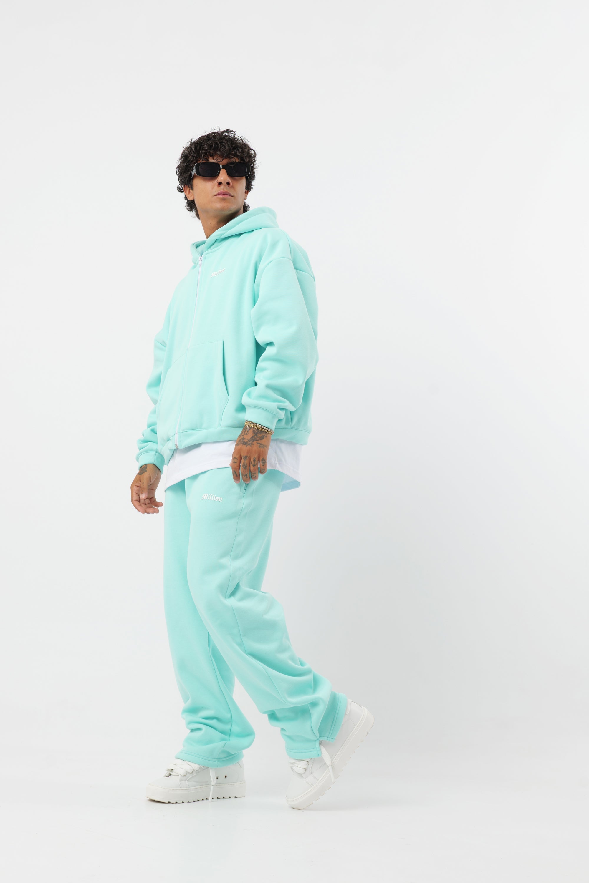 Hoodie ‘Archive’ Preto